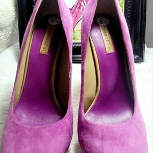 BCBG MAXIMA SIZE 8.5 COLOR PURPLE NEW WITHOUT TAG